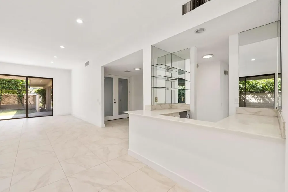 5 Dartmouth Drive Rancho Mirage, CA 92270