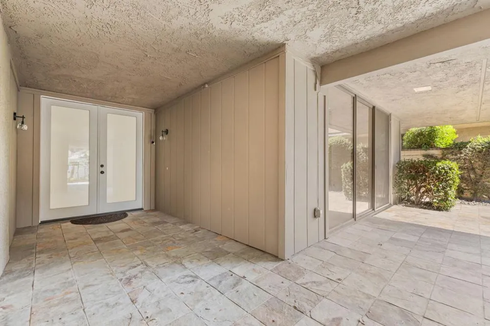 5 Dartmouth Drive Rancho Mirage, CA 92270