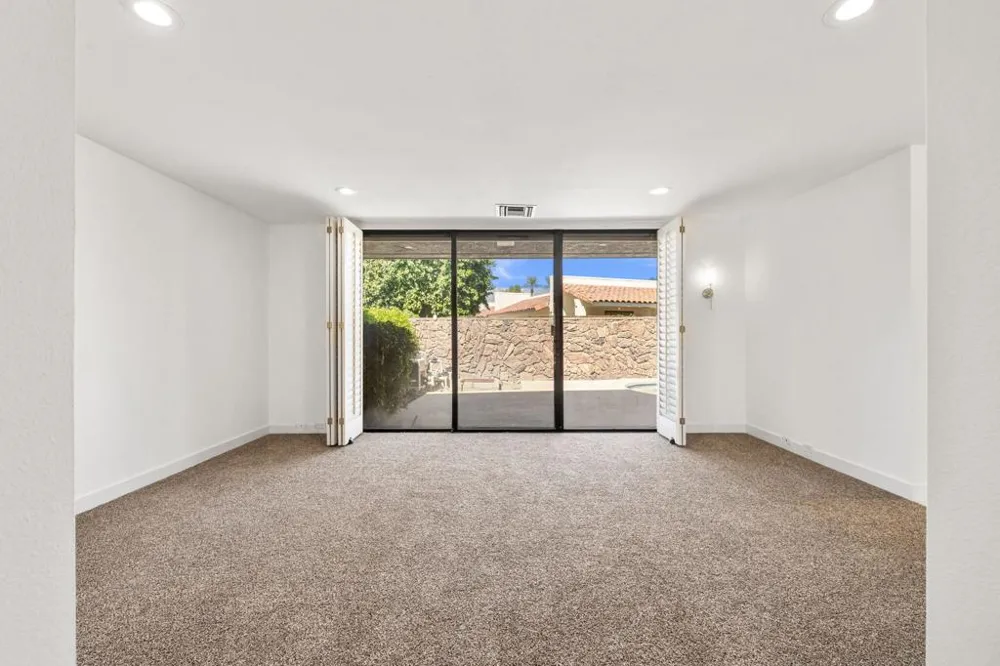 5 Dartmouth Drive Rancho Mirage, CA 92270