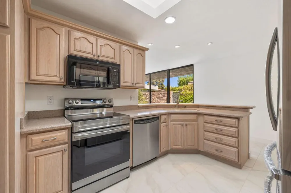 5 Dartmouth Drive Rancho Mirage, CA 92270