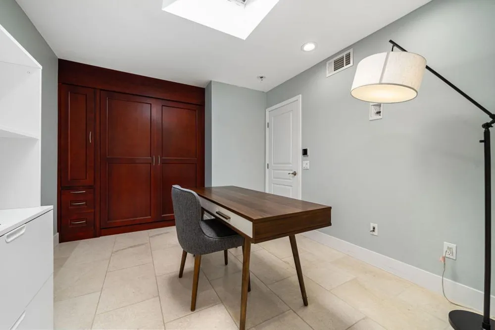 688 Vallarta Circle Palm Springs, CA 92262