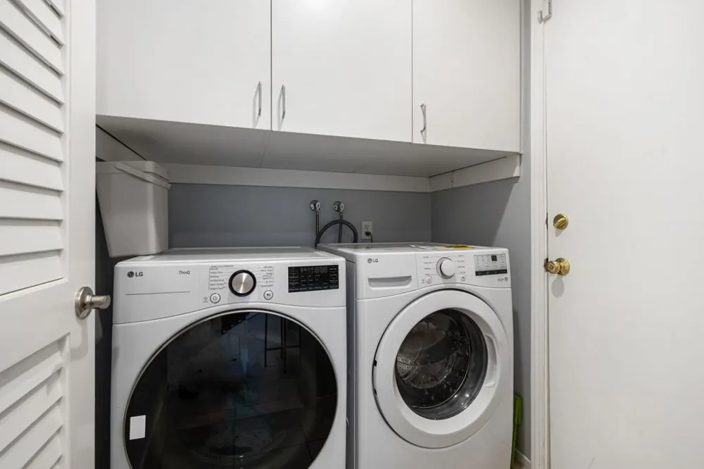 688 Vallarta Circle Palm Springs, CA 92262