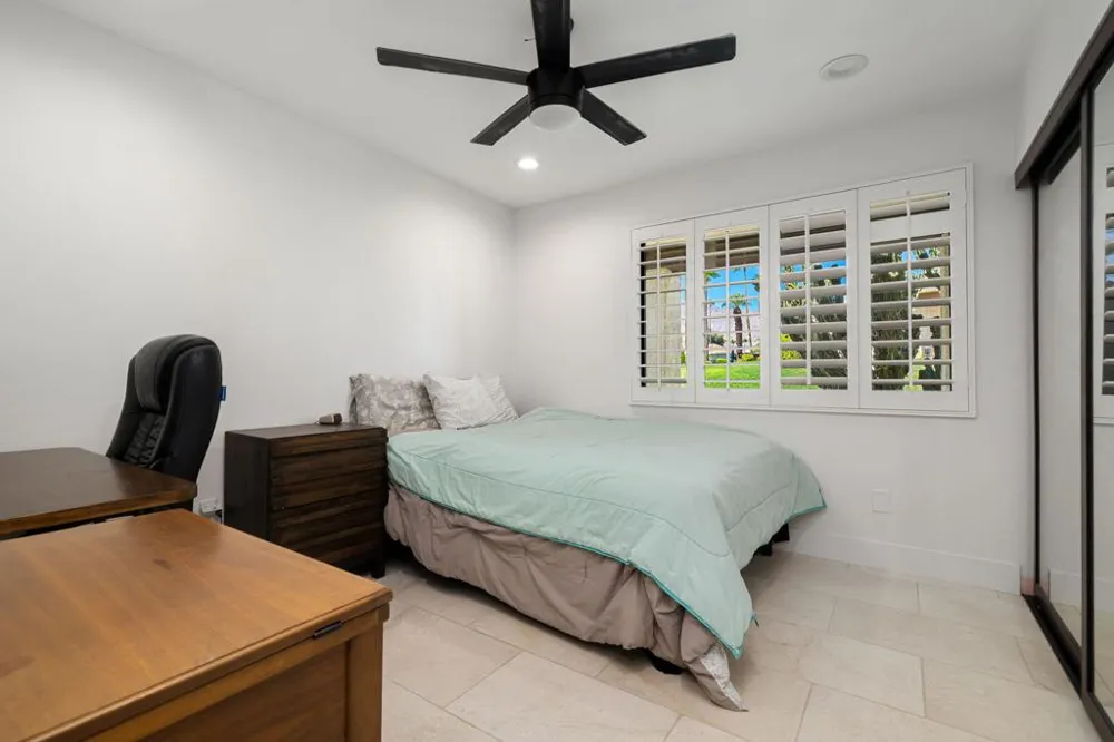 688 Vallarta Circle Palm Springs, CA 92262