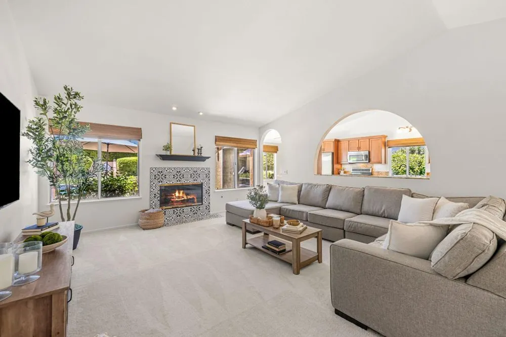 39795 Regency Way Palm Desert, CA 92211