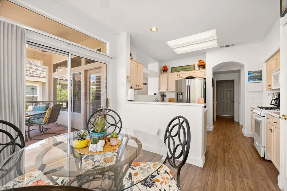 37395 Purple Shadow Road Palm Desert, CA 92211