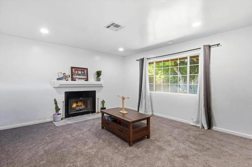 31120 Avenue Valdez Cathedral City, CA 92234