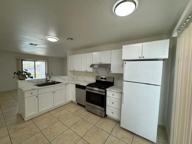 45470 Sunrise Lane #12 Palm Desert, CA 92260
