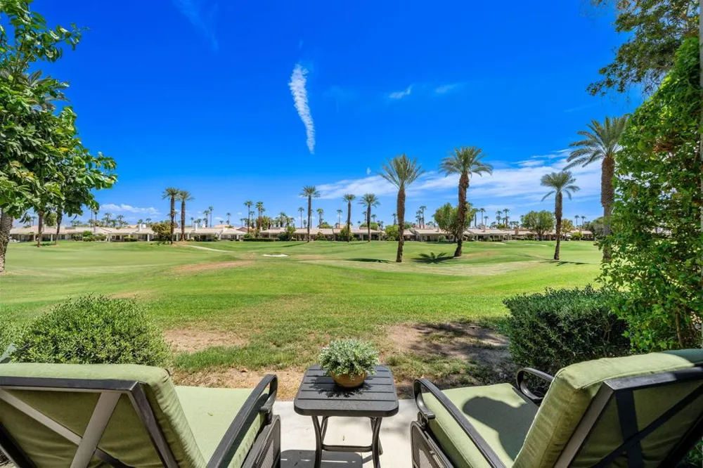 55280 Riviera La Quinta, CA 92253