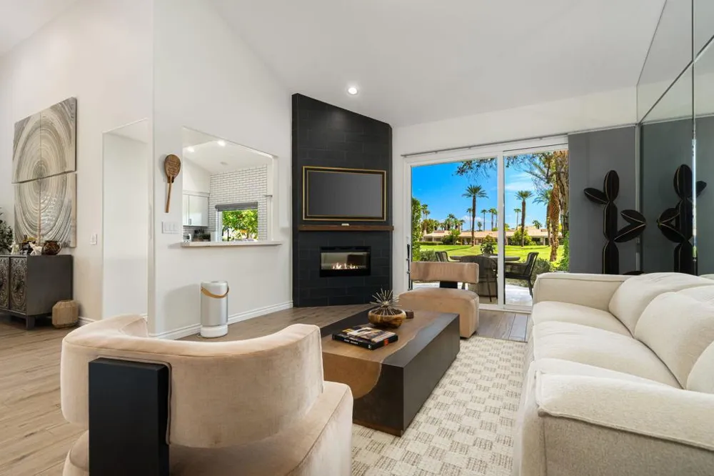55280 Riviera La Quinta, CA 92253