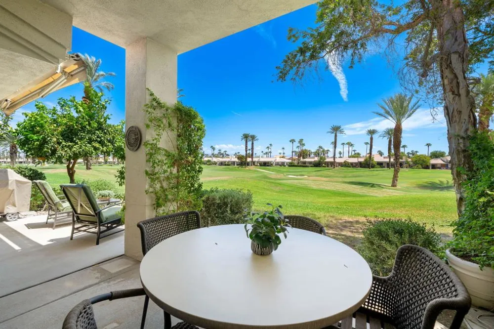 55280 Riviera La Quinta, CA 92253