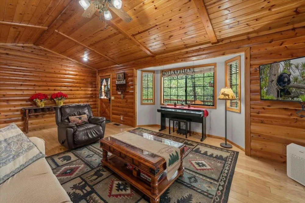 1354 Silverado Road Big Bear, CA 92314