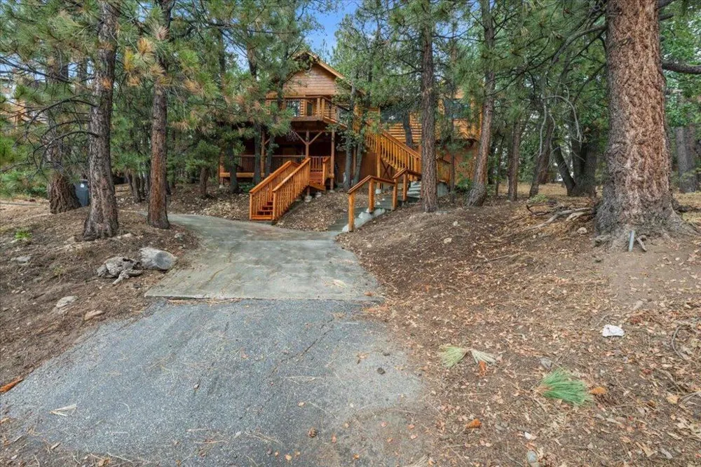 1354 Silverado Road Big Bear, CA 92314