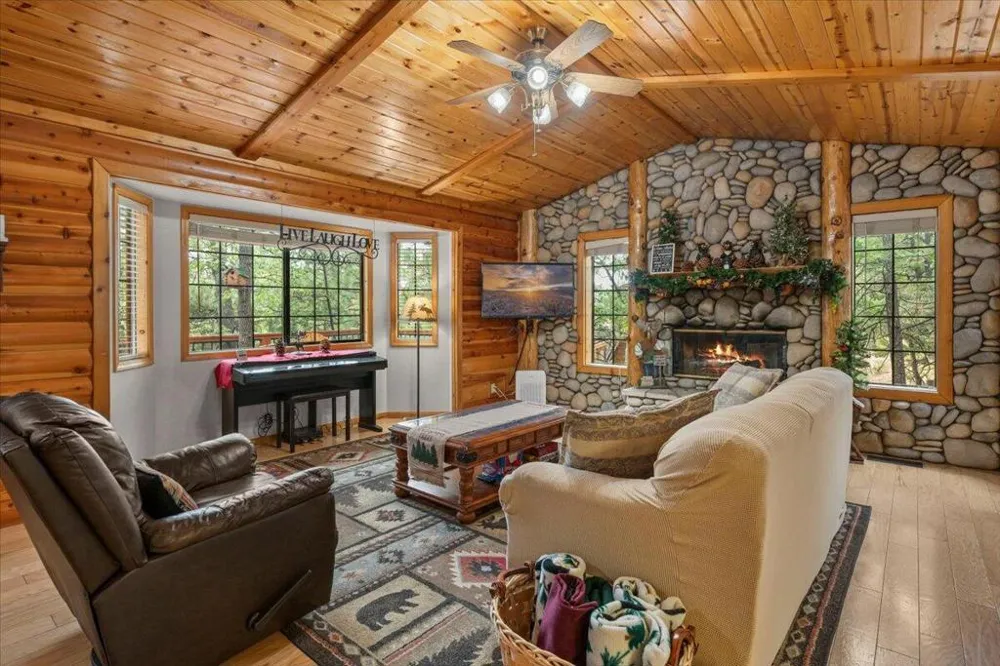 1354 Silverado Road Big Bear, CA 92314