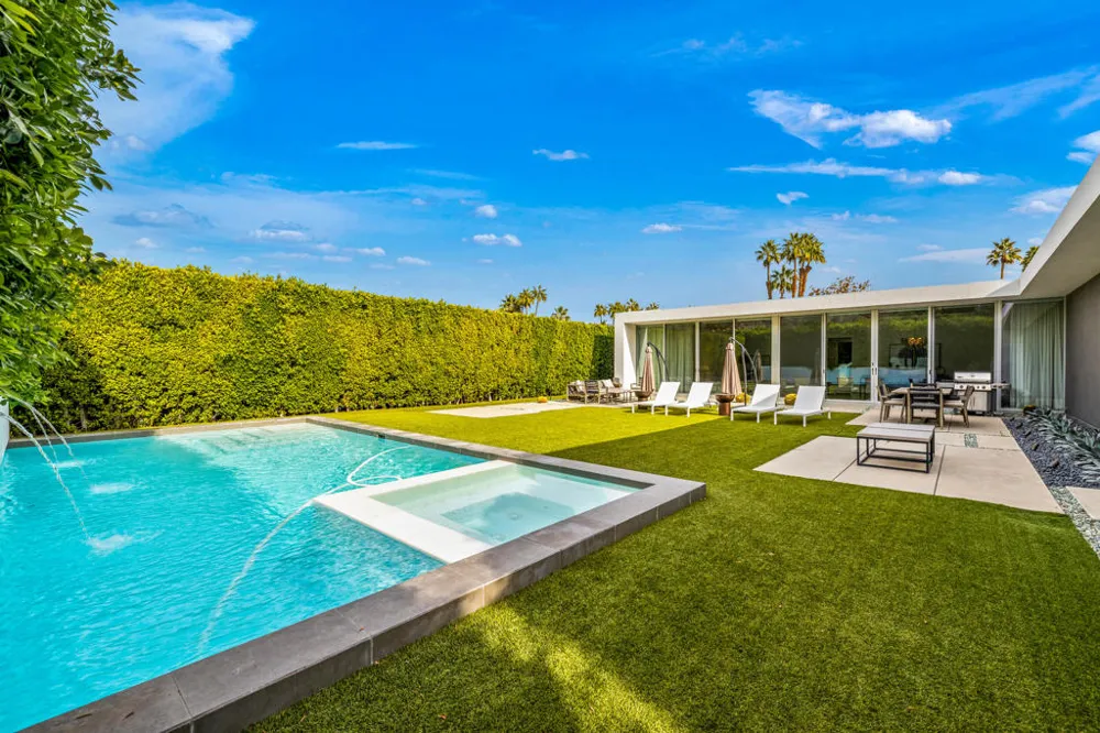 1961 S Palm Canyon Drive #A Palm Springs, CA 92264