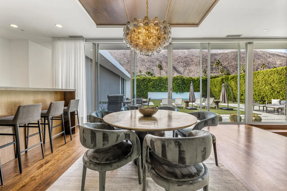 1961 S Palm Canyon Drive #A Palm Springs, CA 92264