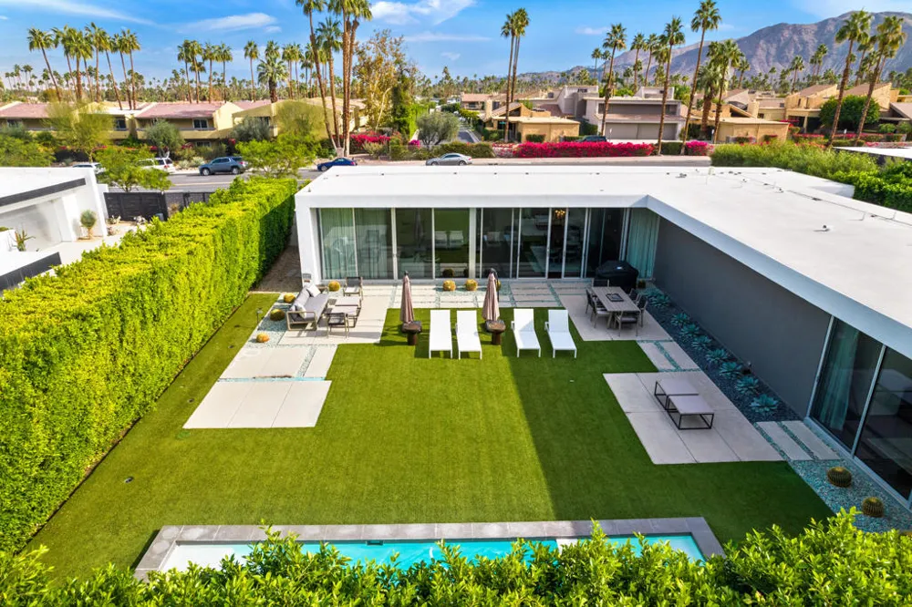 1961 S Palm Canyon Drive #A Palm Springs, CA 92264