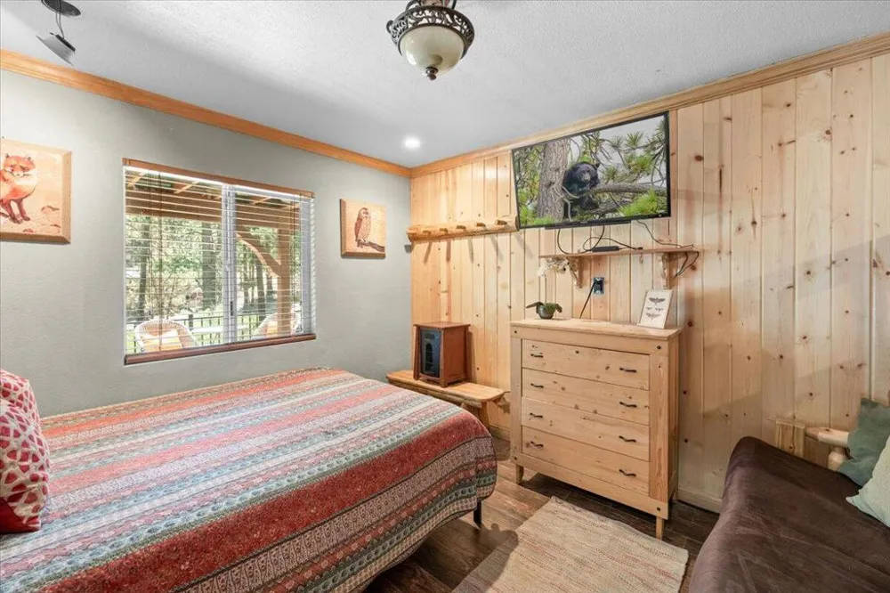 300 Hilltop Lane Big Bear, CA 92314
