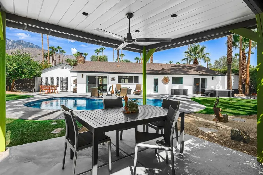 1200 S Farrell Drive Palm Springs, CA 92264