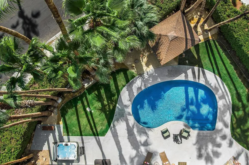 1200 S Farrell Drive Palm Springs, CA 92264