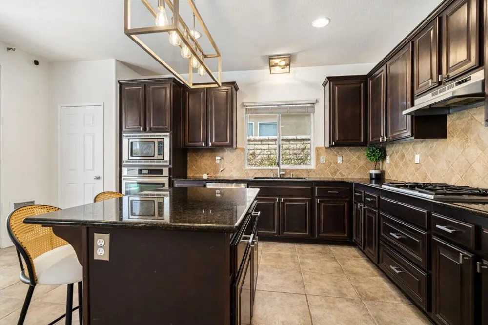 41153 Danforth Court Indio, CA 92203