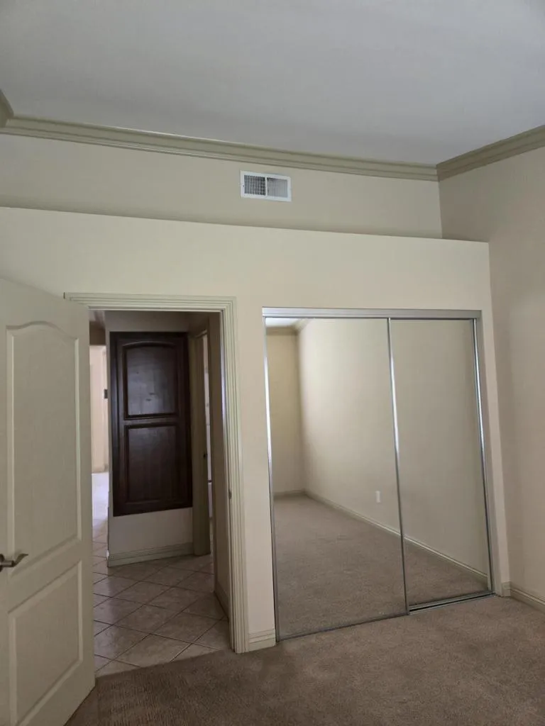 40840 Sandy Gale #D Palm Desert, CA 92211
