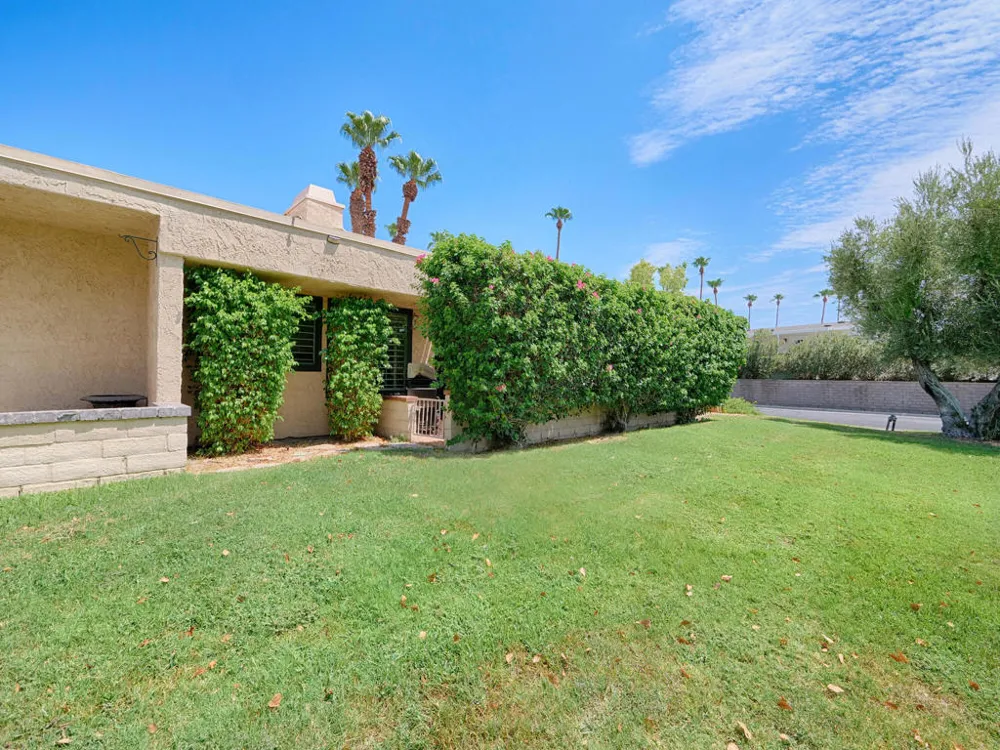 68737 Paseo Soria Cathedral City, CA 92234