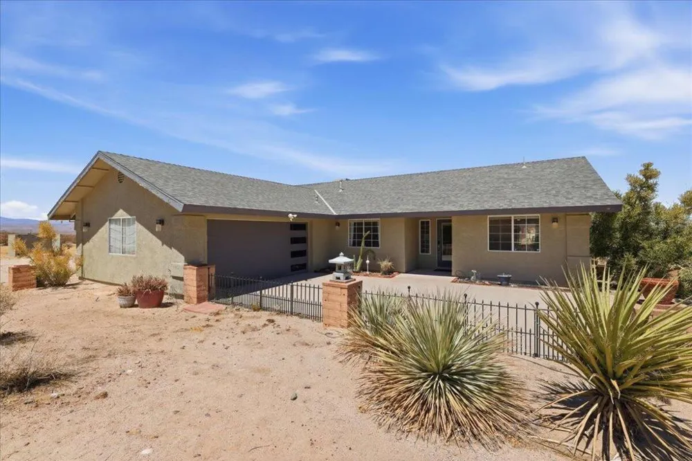 68054 Sullivan Road 29 Palms, CA 92277