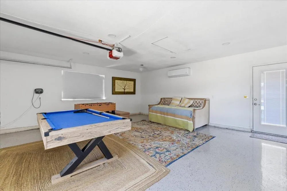 68054 Sullivan Road 29 Palms, CA 92277
