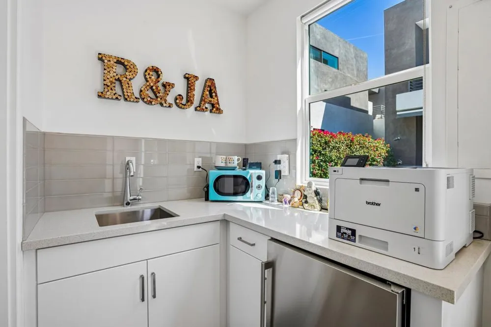 2699 Majestic Way Palm Springs, CA 92262