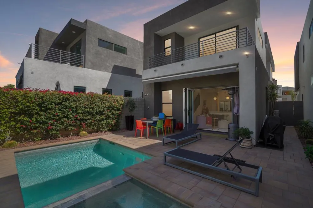 2699 Majestic Way Palm Springs, CA 92262