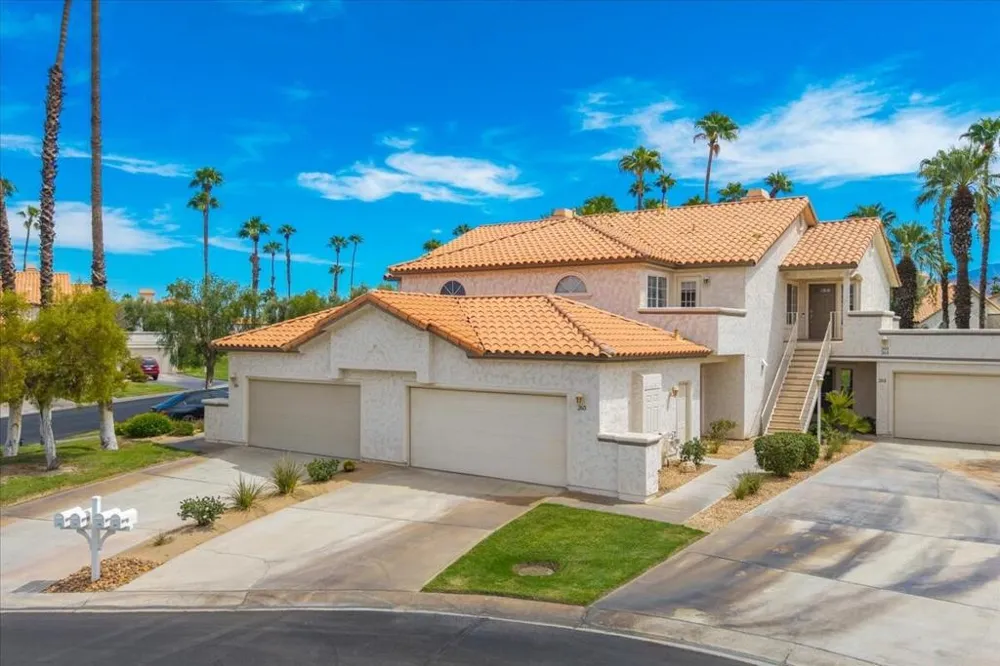 265 Desert Falls Drive E Palm Desert, CA 92211