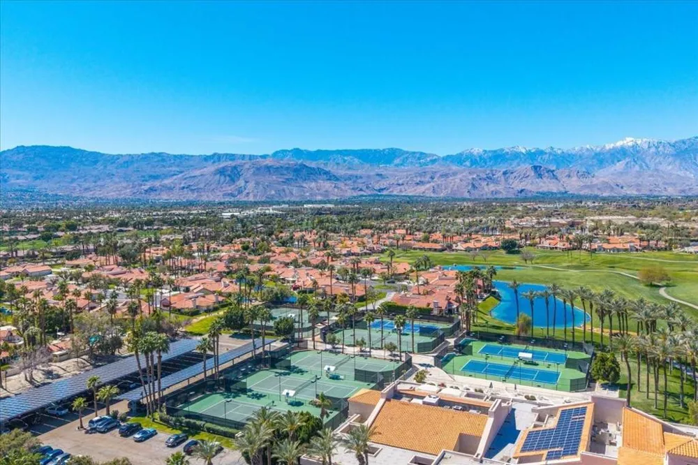 265 Desert Falls Drive E Palm Desert, CA 92211