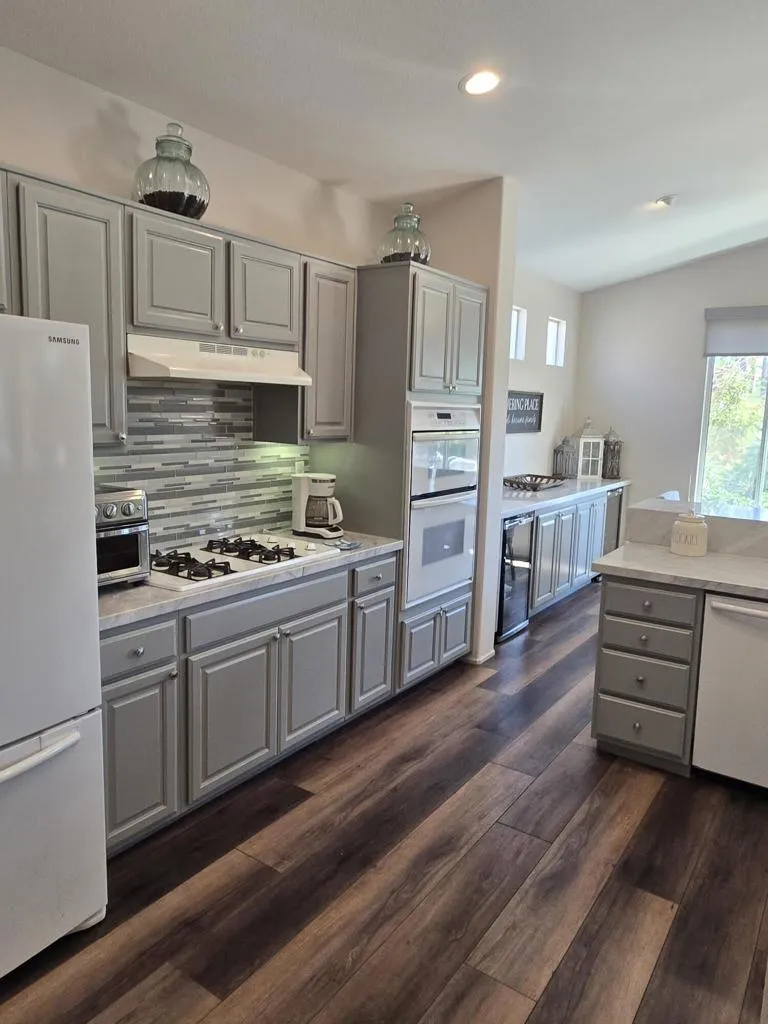 29234 W Laguna Drive Cathedral City, CA 92234