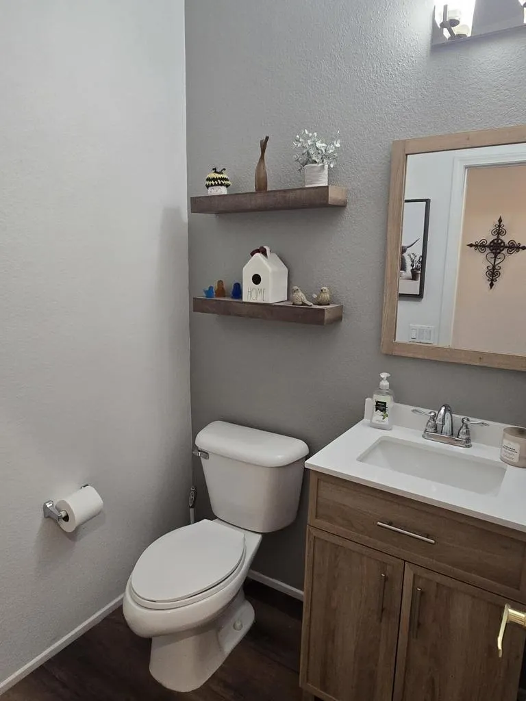 29234 W Laguna Drive Cathedral City, CA 92234