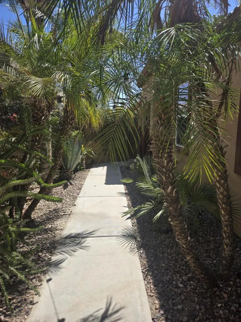 29234 W Laguna Drive Cathedral City, CA 92234