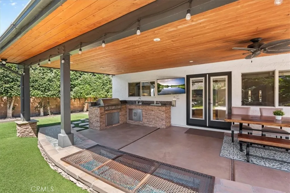 752 Capitan Thousand Oaks, CA 91320