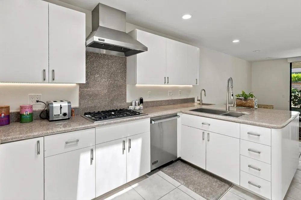 19 Cornell Drive Rancho Mirage, CA 92270