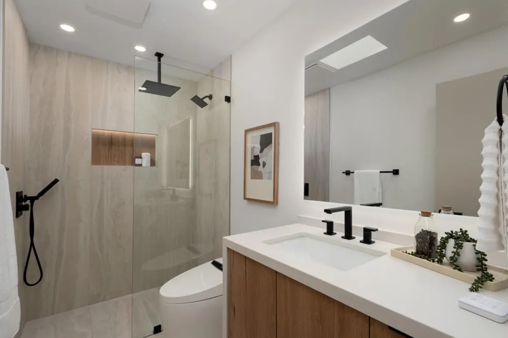 80 Lakeview Drive Palm Springs, CA 92264