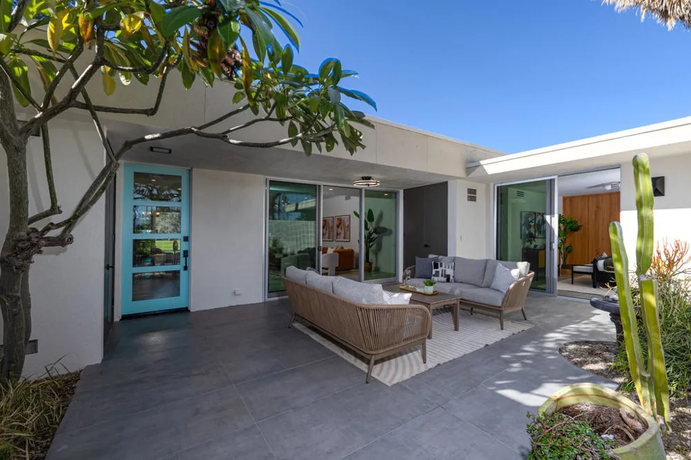 80 Lakeview Drive Palm Springs, CA 92264