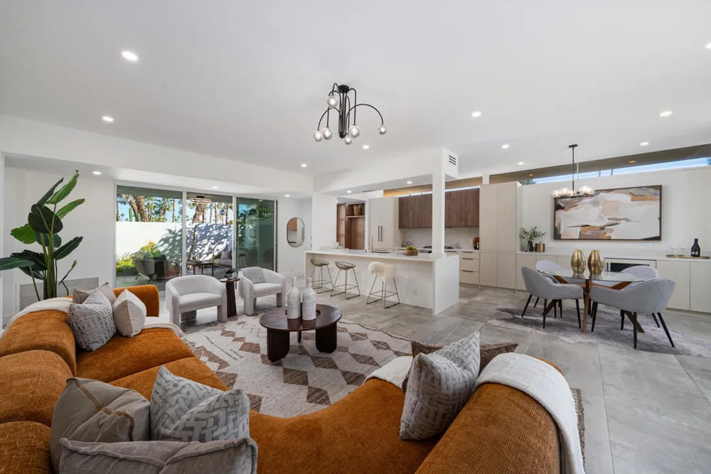 80 Lakeview Drive Palm Springs, CA 92264
