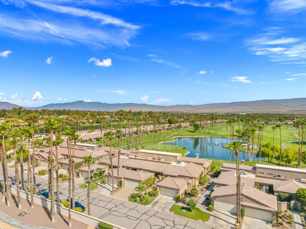 76064 Honeysuckle Drive Palm Desert, CA 92211