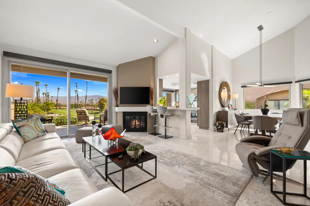 76064 Honeysuckle Drive Palm Desert, CA 92211