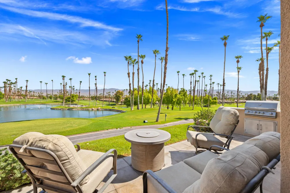 76064 Honeysuckle Drive Palm Desert, CA 92211