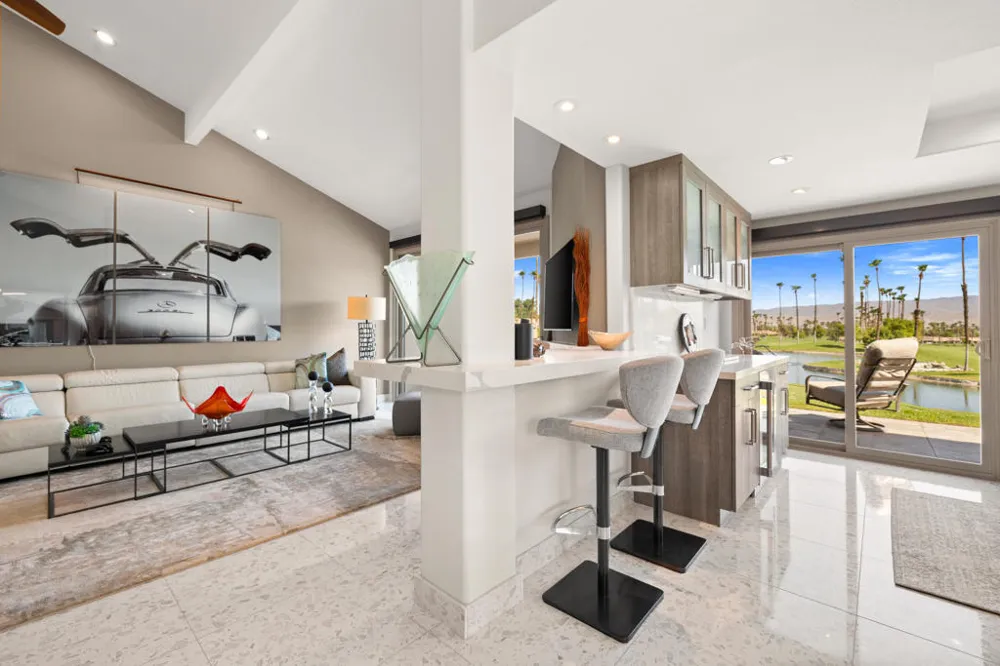 76064 Honeysuckle Drive Palm Desert, CA 92211