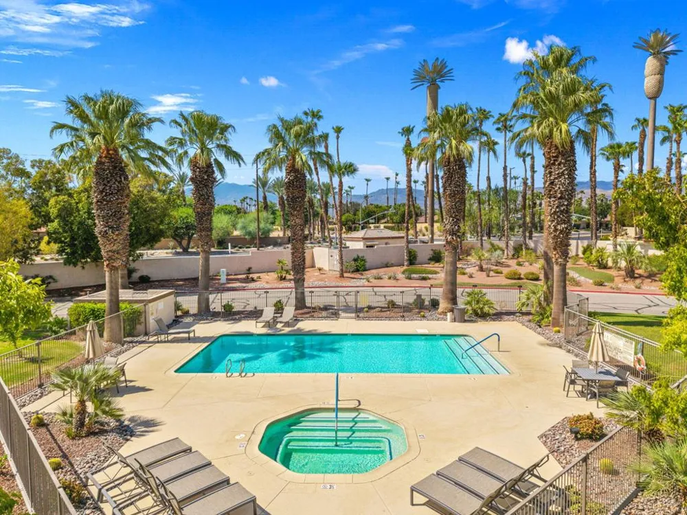 76064 Honeysuckle Drive Palm Desert, CA 92211