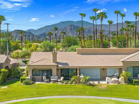 76064 Honeysuckle Drive