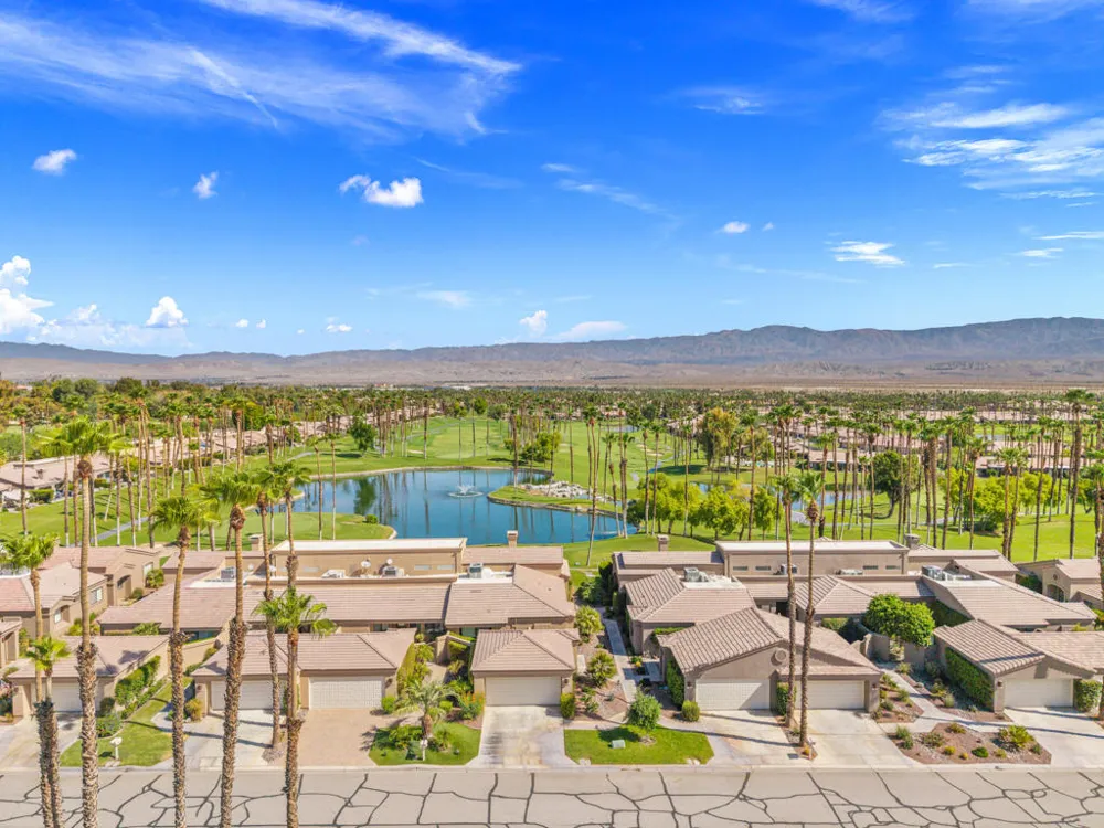76064 Honeysuckle Drive Palm Desert, CA 92211