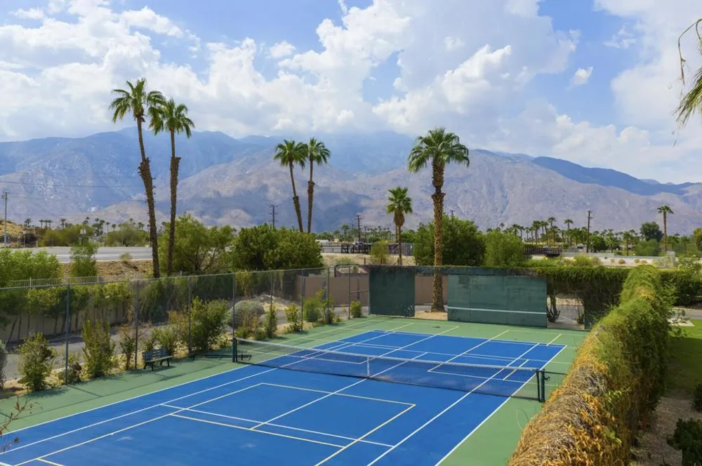 87 Westlake Circle Palm Springs, CA 92264