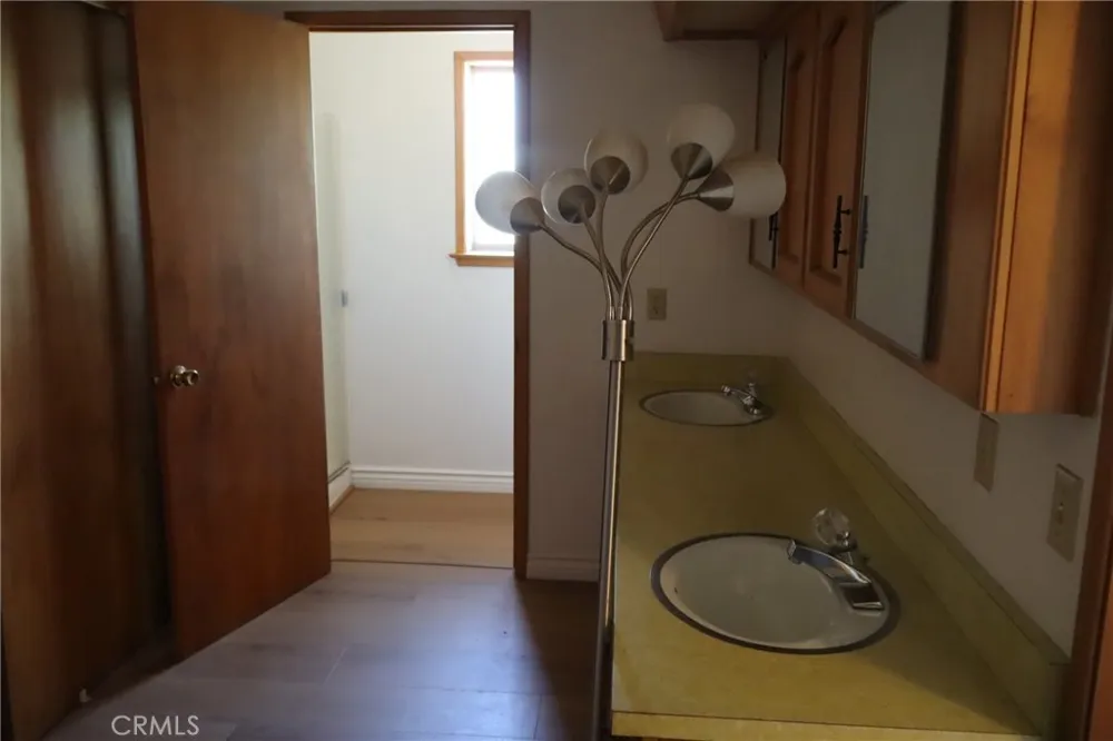 10654 Avenue 104 Pixley, CA 93256