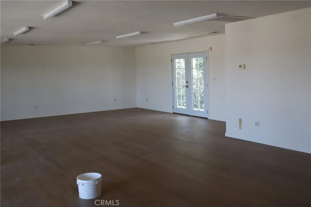 10654 Avenue 104 Pixley, CA 93256